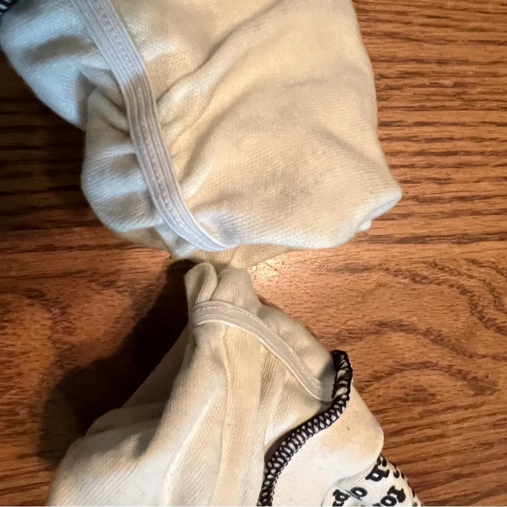 Storiarts Pride and Prejudice Fingerless Writing Gloves Jane Austen